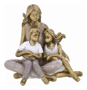 Escultura Decorativa Mãe Com Dois Filhos Em Resina 11cm Cor Dourado