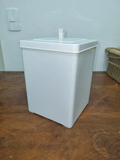 Lixeira Quadrada 6,5 Litros - Branco/cromado Cinza-claro